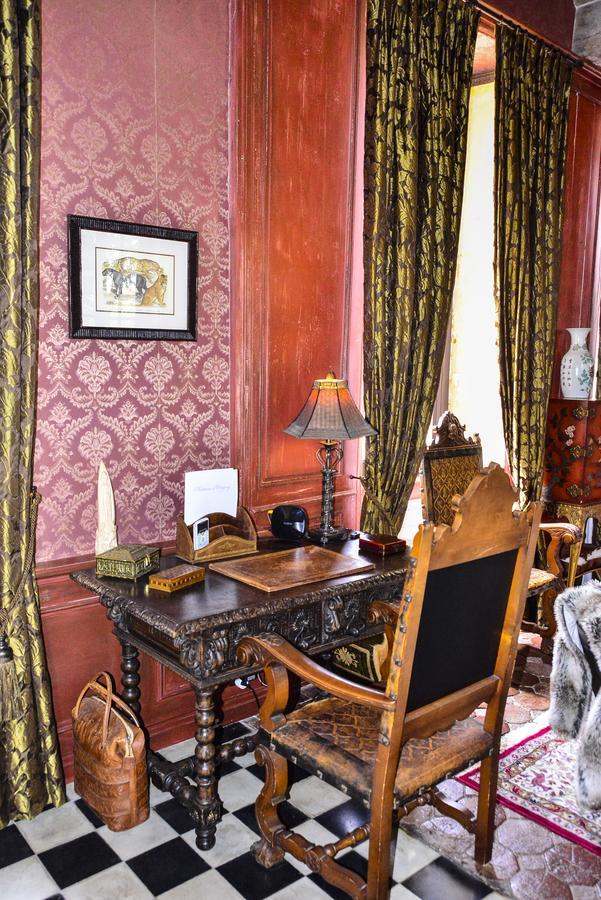 Chateau D'Origny, Chambres D'Hotes Et Restaurant Gastronomique Ouches Екстериор снимка