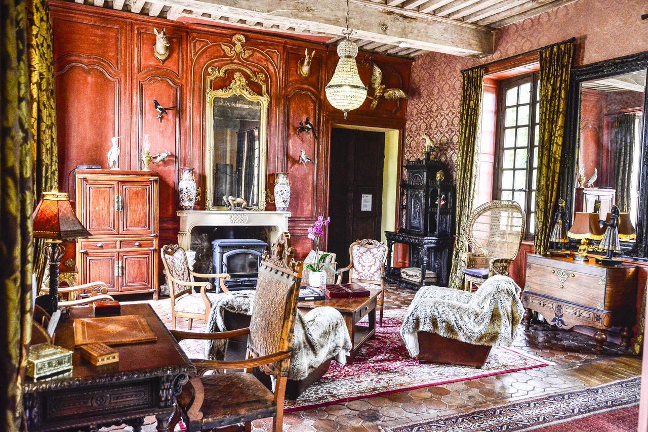 Chateau D'Origny, Chambres D'Hotes Et Restaurant Gastronomique Ouches Екстериор снимка