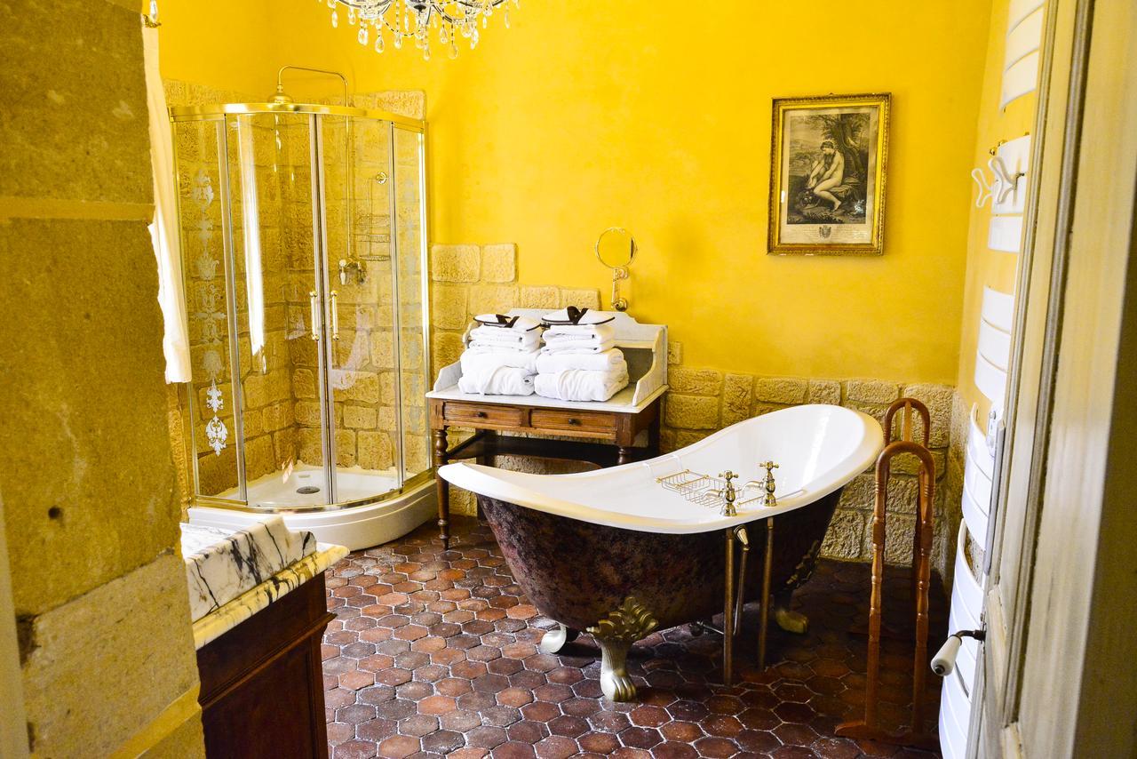 Chateau D'Origny, Chambres D'Hotes Et Restaurant Gastronomique Ouches Екстериор снимка