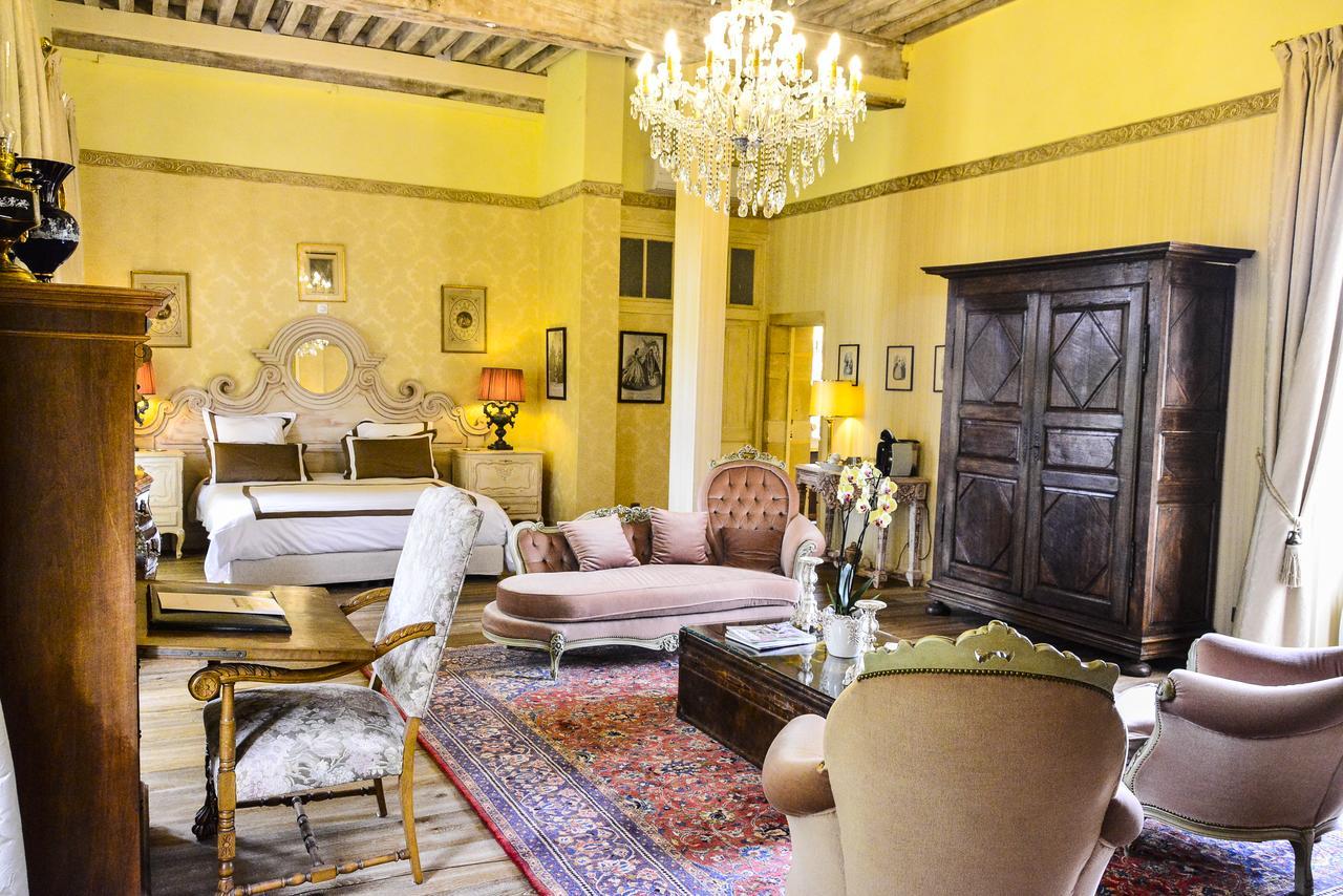Chateau D'Origny, Chambres D'Hotes Et Restaurant Gastronomique Ouches Екстериор снимка