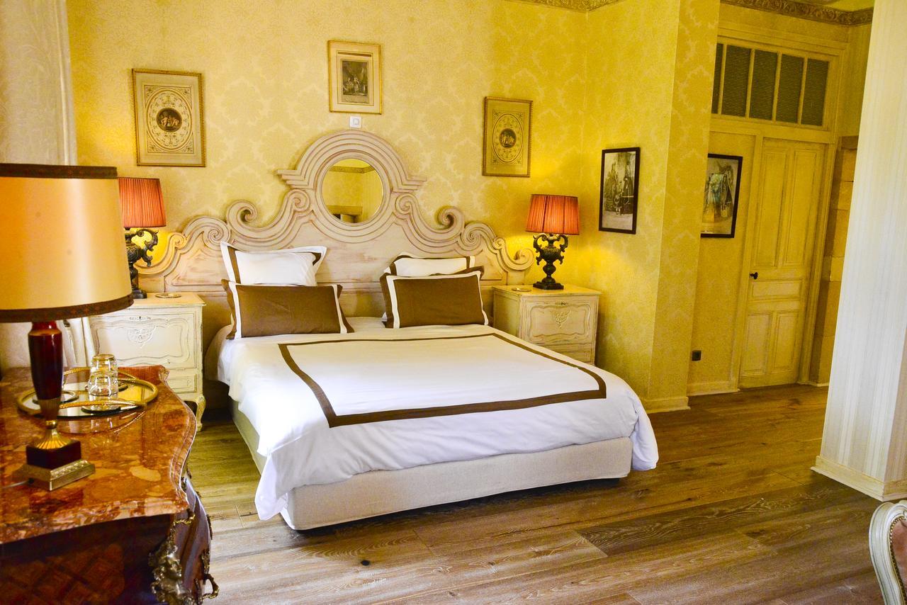 Chateau D'Origny, Chambres D'Hotes Et Restaurant Gastronomique Ouches Екстериор снимка