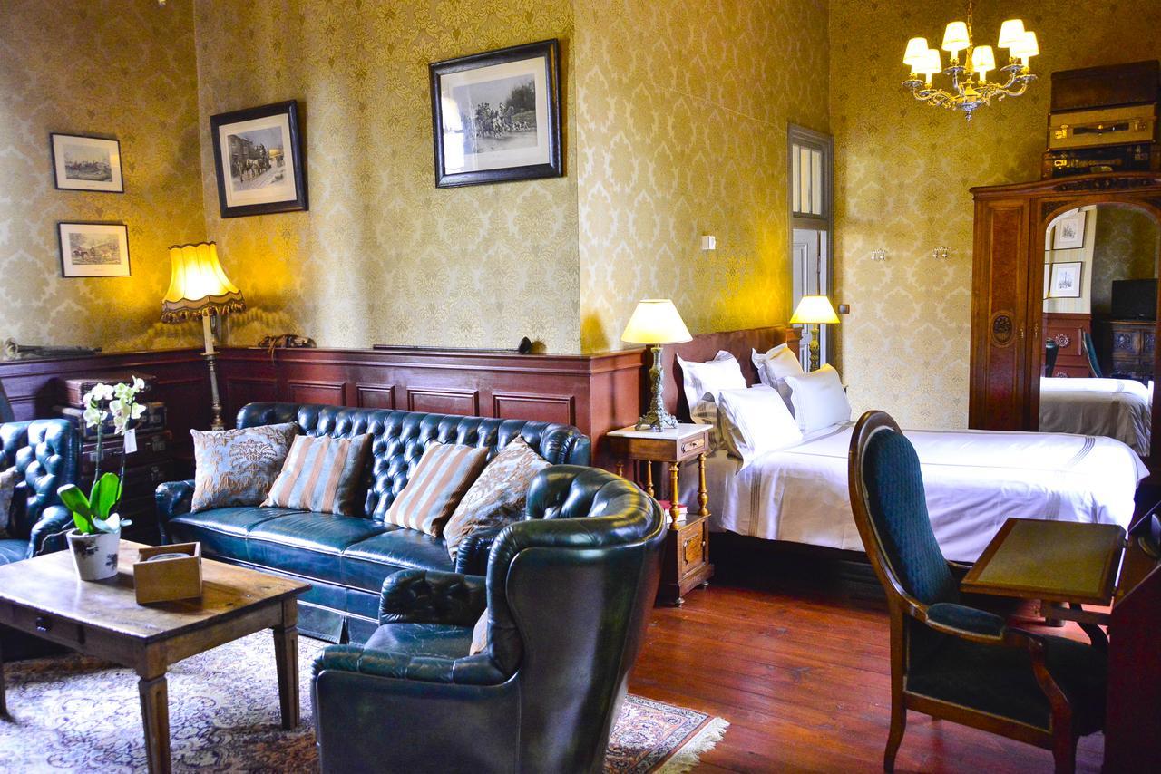 Chateau D'Origny, Chambres D'Hotes Et Restaurant Gastronomique Ouches Екстериор снимка